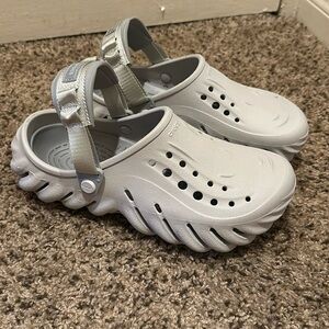UNISEX CROCS GREY